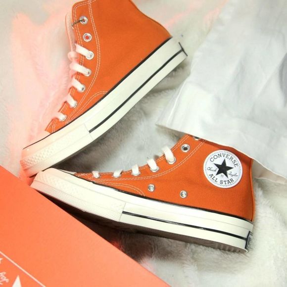 Converse Shoes - Converse High Top Chuck 70 Vintage Orange